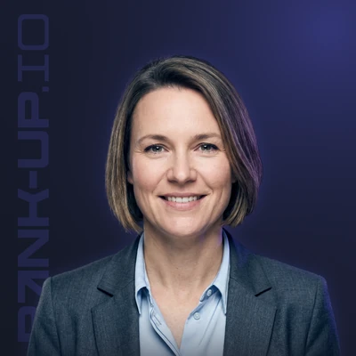 Portrait de Stéphanie L., commerciale internationale chez Rank-Up, elle accompagne nos clients en quatre langues